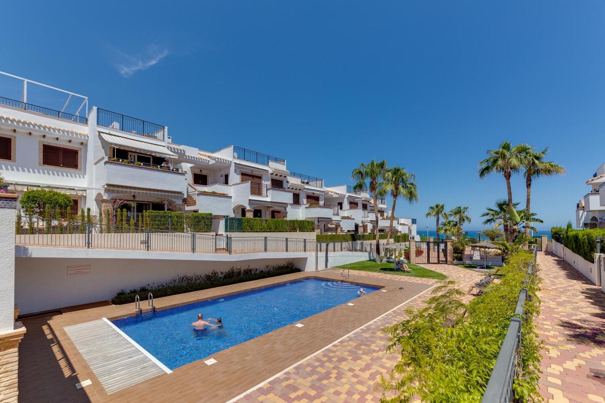 Azul Beach Торрев'єха Екстер'єр фото